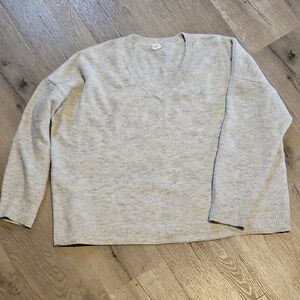 GAP Light Gray V-Neck Sweater